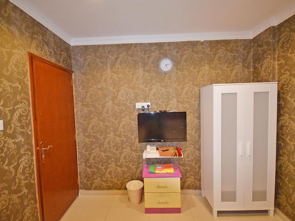 Leader Apartments 1 Mahboula Room photo